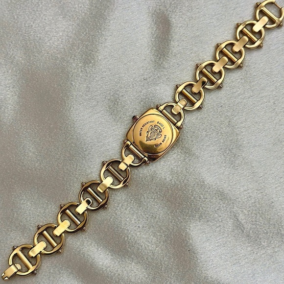 AUTHENTIC VINTAGE GUCCI MOTHER-OF-PEARL HORSEBIT GOLD WATCH - Picture 6 of 8